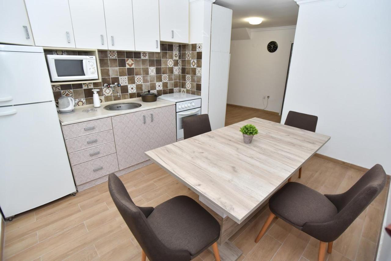 Palm Square 1 Old Town Apt Apartment Будва Екстериор снимка