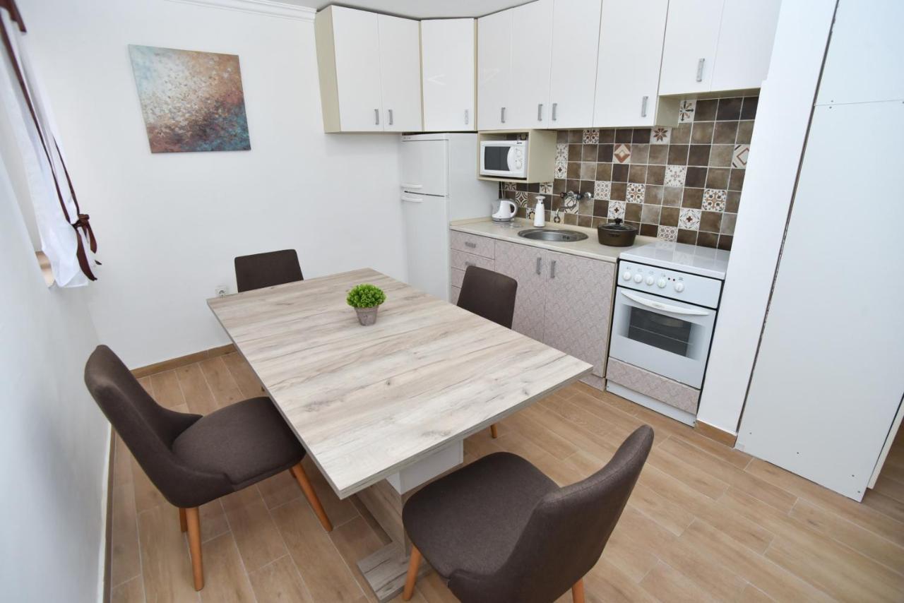 Palm Square 1 Old Town Apt Apartment Будва Екстериор снимка