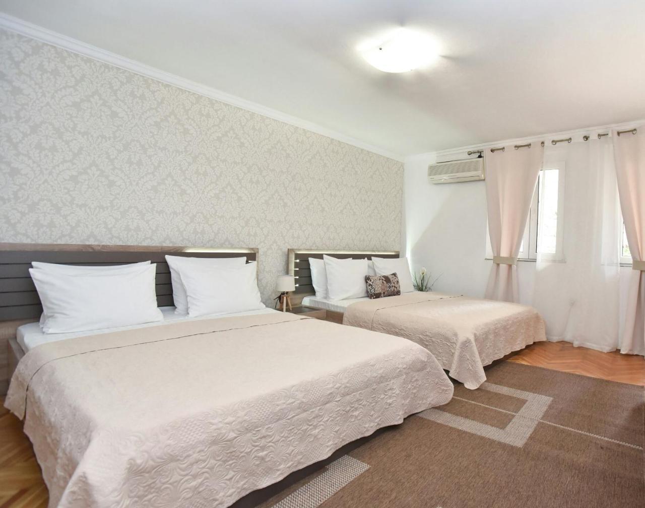 Palm Square 1 Old Town Apt Apartment Будва Екстериор снимка