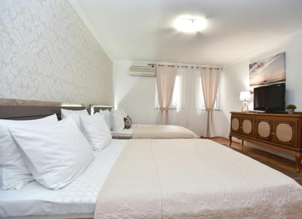 Palm Square 1 Old Town Apt Apartment Будва Екстериор снимка