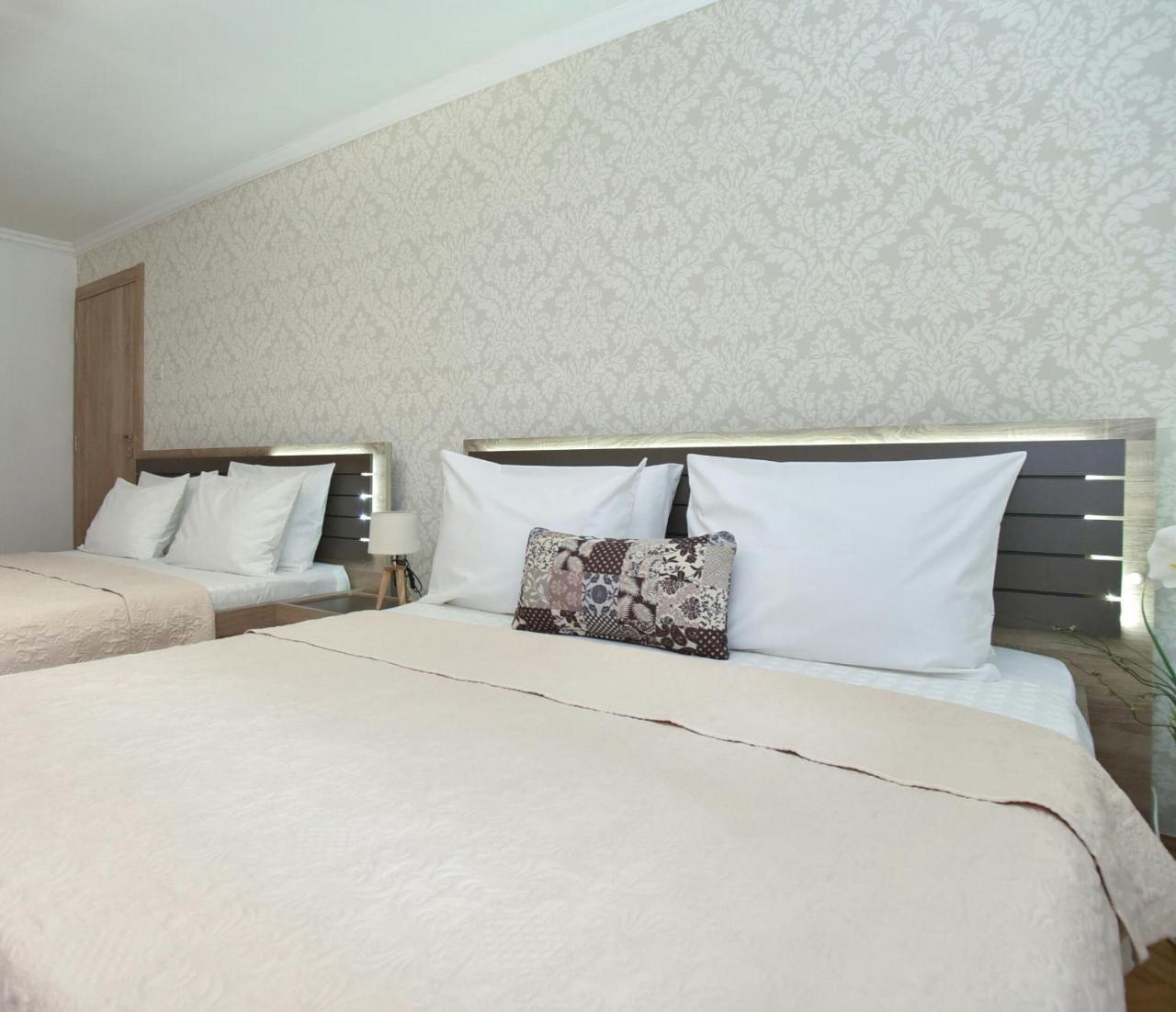 Palm Square 1 Old Town Apt Apartment Будва Екстериор снимка